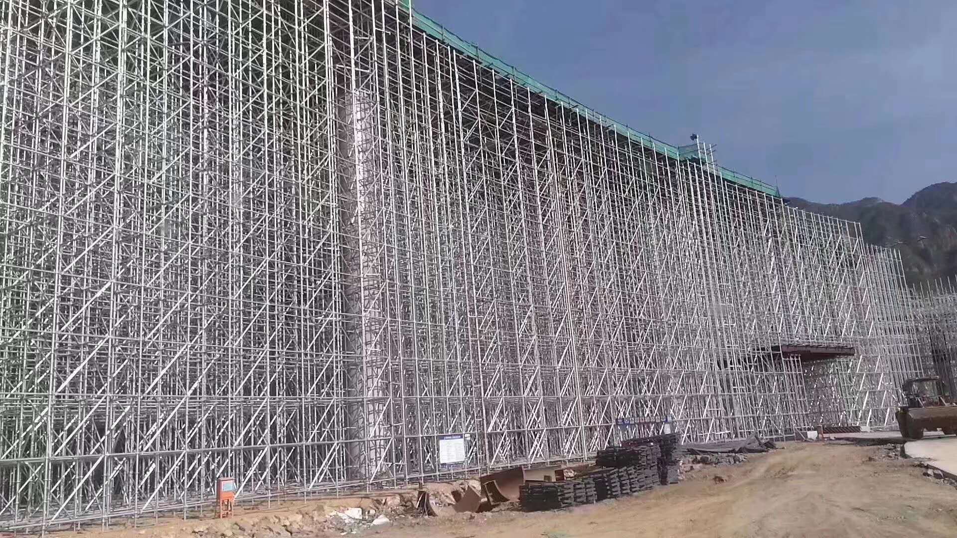 至2022年5月,37個城市發(fā)布盤扣腳手架相關(guān)政策!(圖1) 至2022年5月,37個城市發(fā)布盤扣腳手架相關(guān)政策!(圖1)